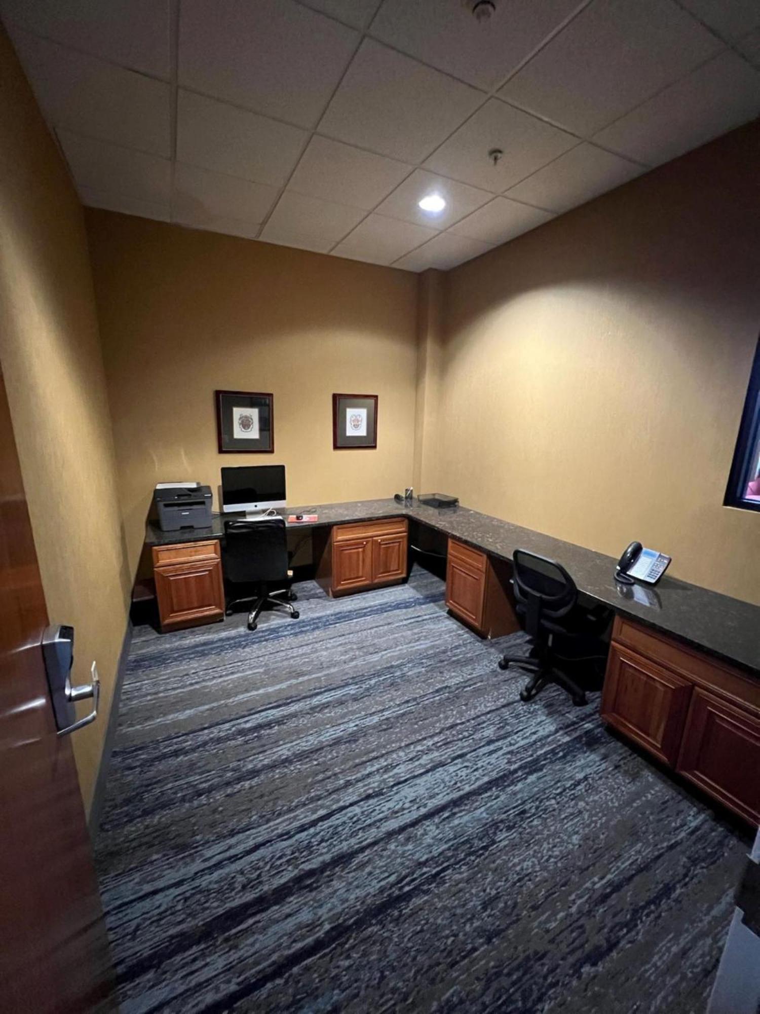 Holiday Inn Express & Suites Harrisburg West Mechanicsburg Εξωτερικό φωτογραφία