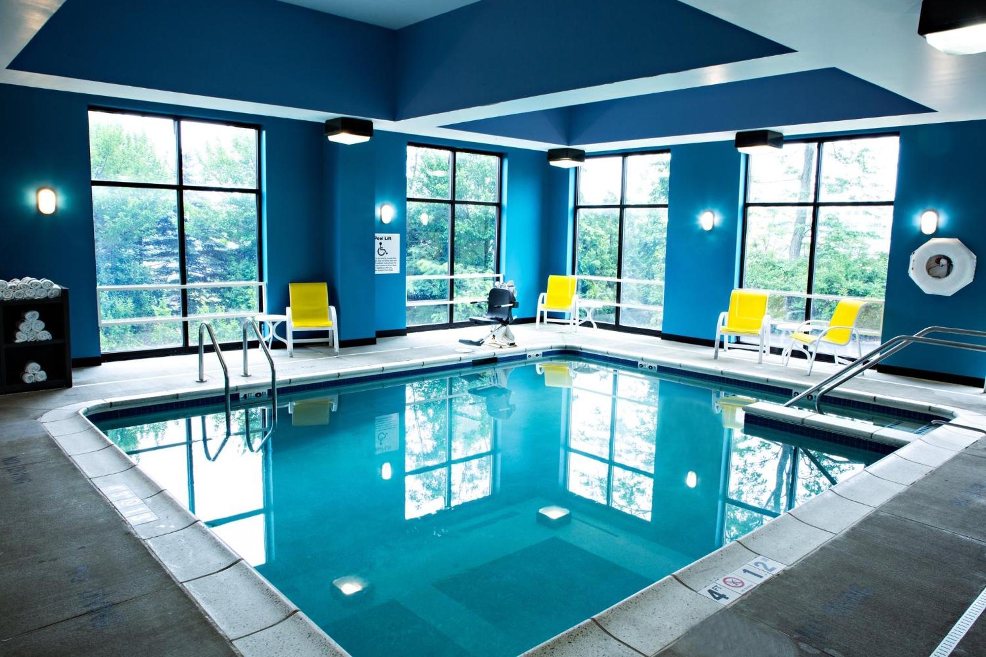 Holiday Inn Express & Suites Harrisburg West Mechanicsburg Εξωτερικό φωτογραφία