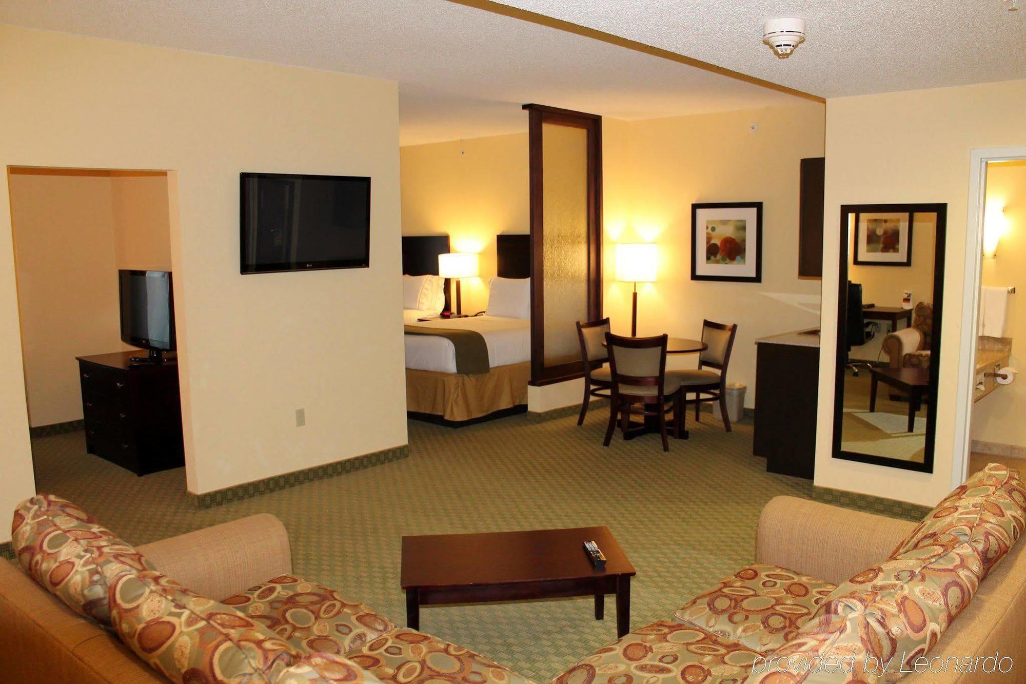 Holiday Inn Express & Suites Harrisburg West Mechanicsburg Εξωτερικό φωτογραφία