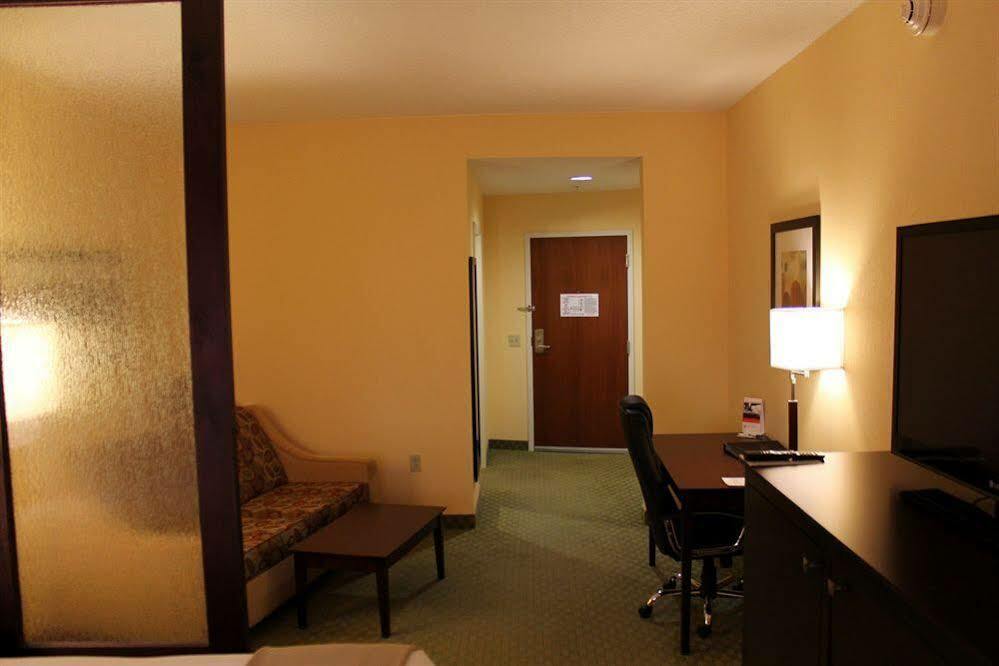 Holiday Inn Express & Suites Harrisburg West Mechanicsburg Εξωτερικό φωτογραφία